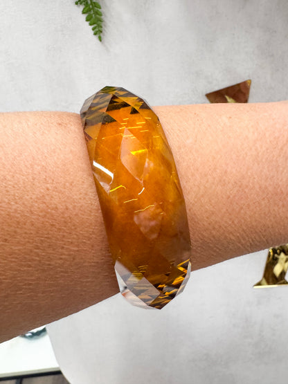 Pulseira Rígida de Cristal Facetado – Brilho