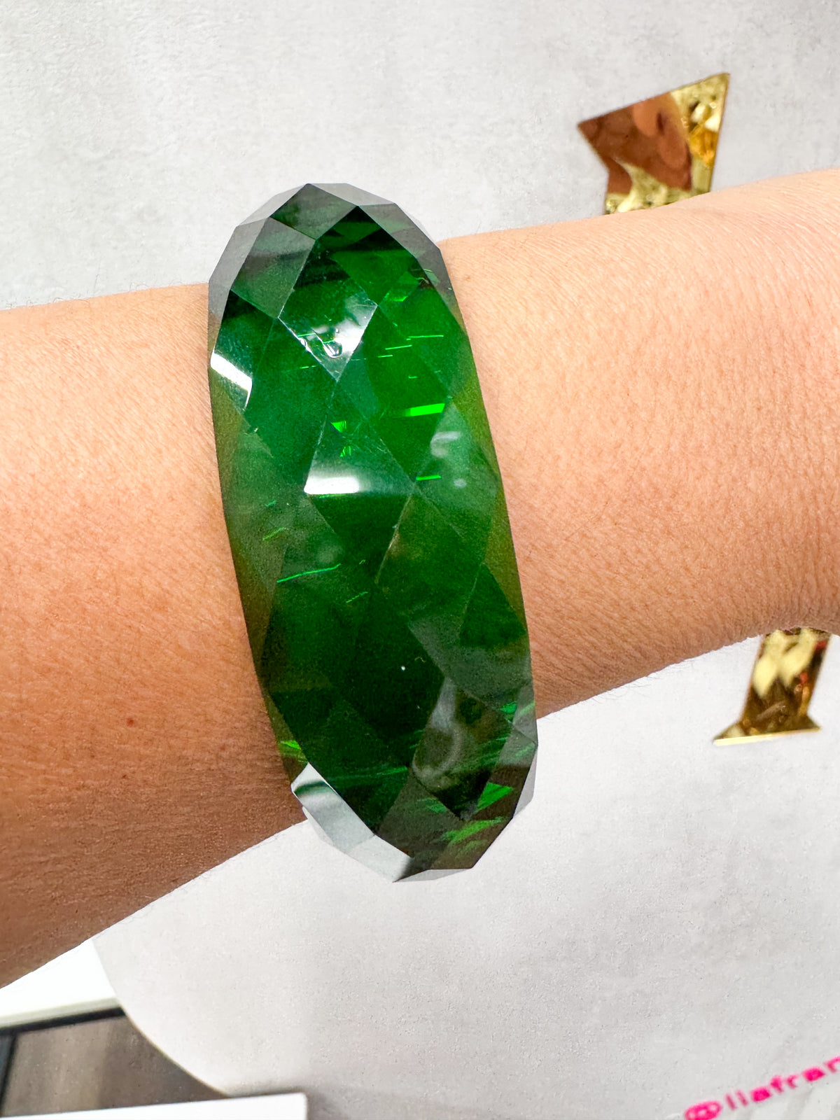 Pulseira Rígida de Cristal Facetado – Brilho
