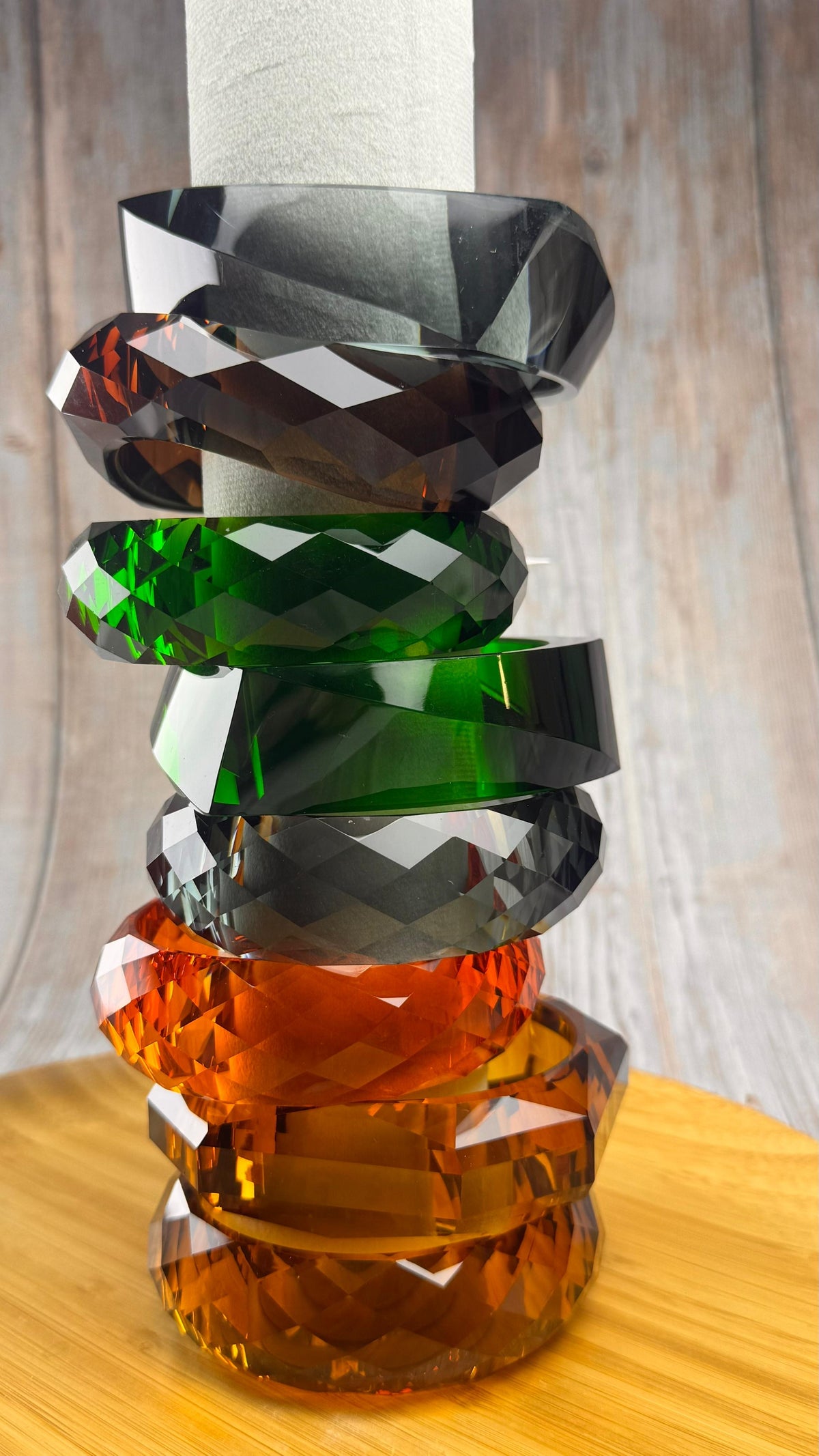Pulseira Rígida de Cristal Facetado – Brilho
