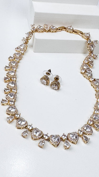 Conjunto de Colar e Brinco de Festa com Corações de Zircônia – Memórias
