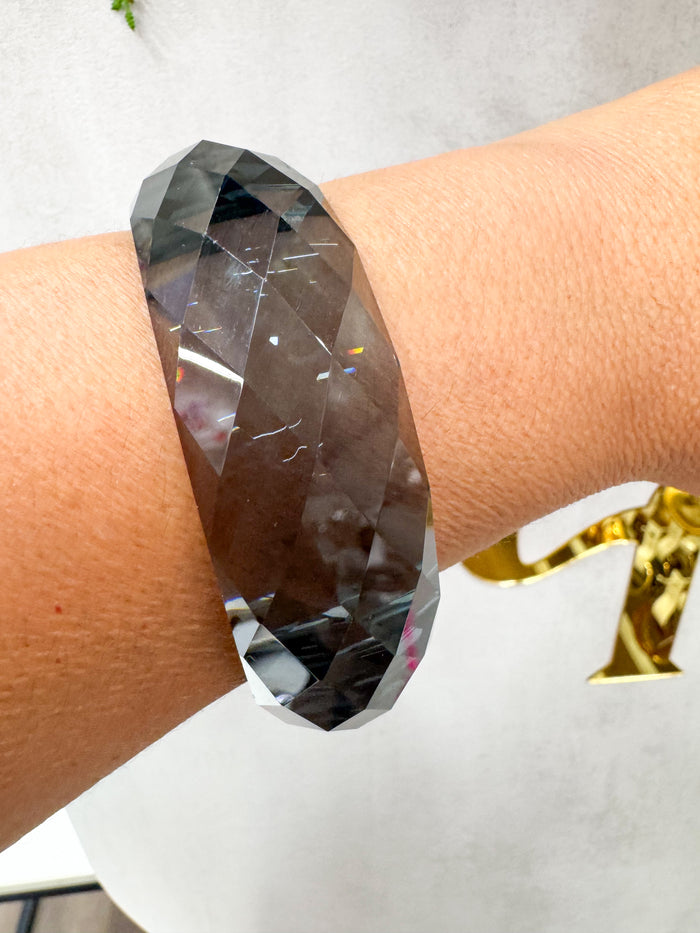 Pulseira Rígida de Cristal Facetado – Brilho