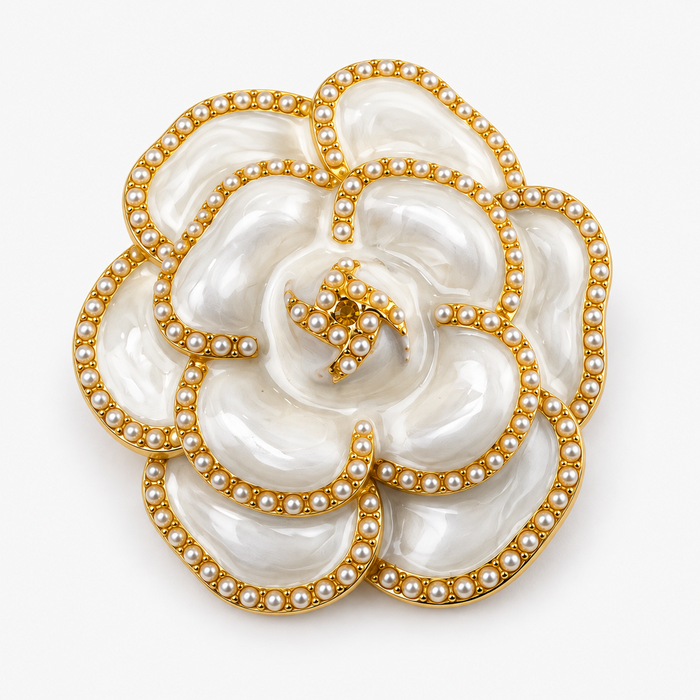 Broche Flor Dourado com Pérolas – Graça