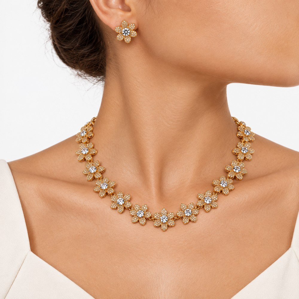 Conjunto Colar e Brinco Flores com Zircônia – Elegância