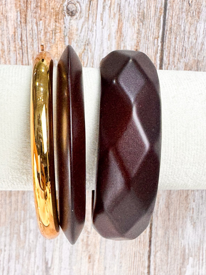Pulseira Dourada e Marrom de Resina Geométrica – Equilíbrio