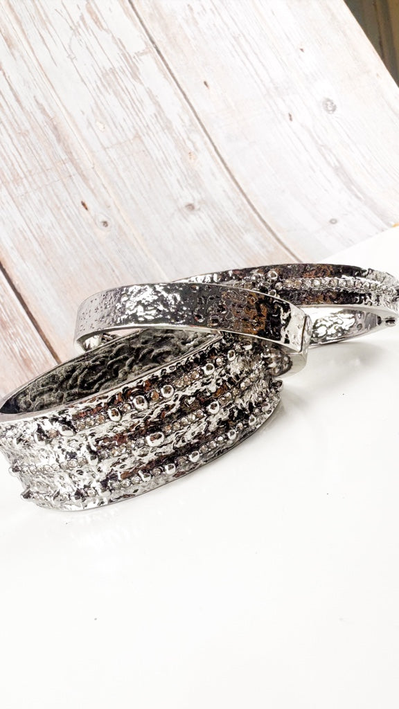 pulsera-plateada-texturizada-2
